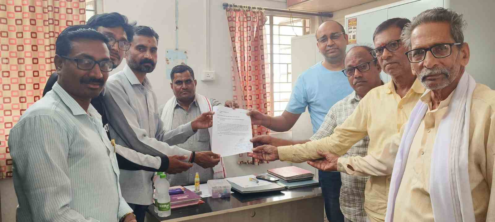 नगर पंचायत क्षेत्रातील नागरिकांची विवाह नोंदणी सुरू करा